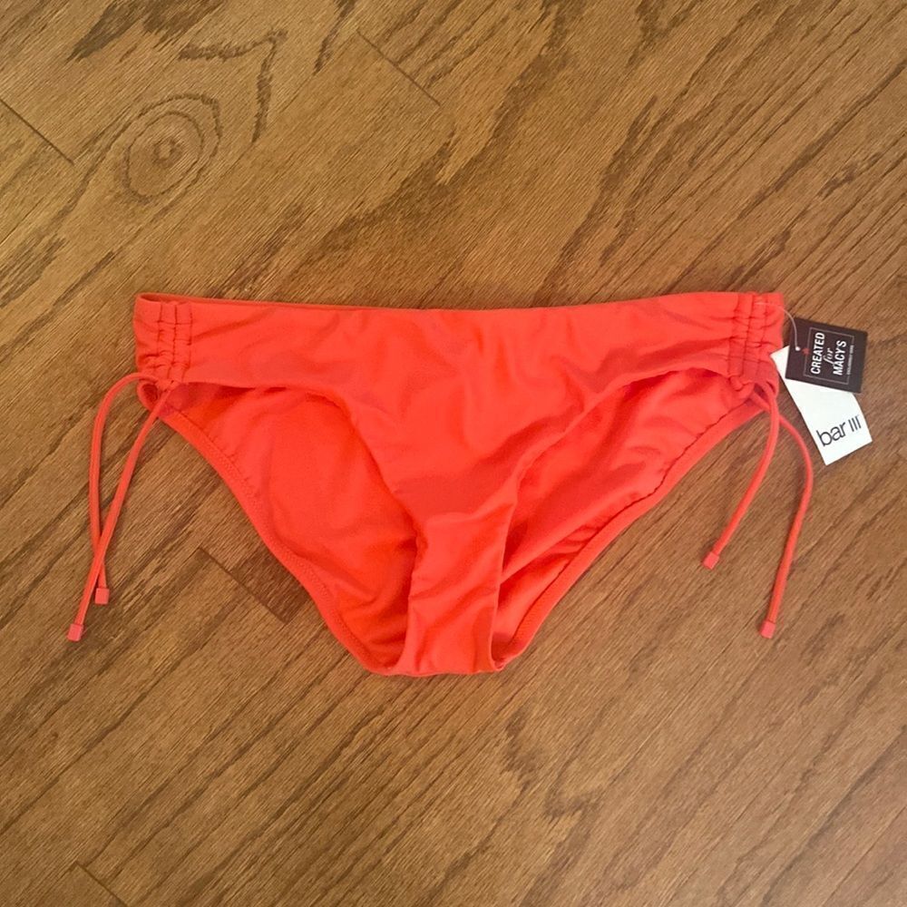 NWT bar lll solid, passion, pink, tie, sides, bottom size large